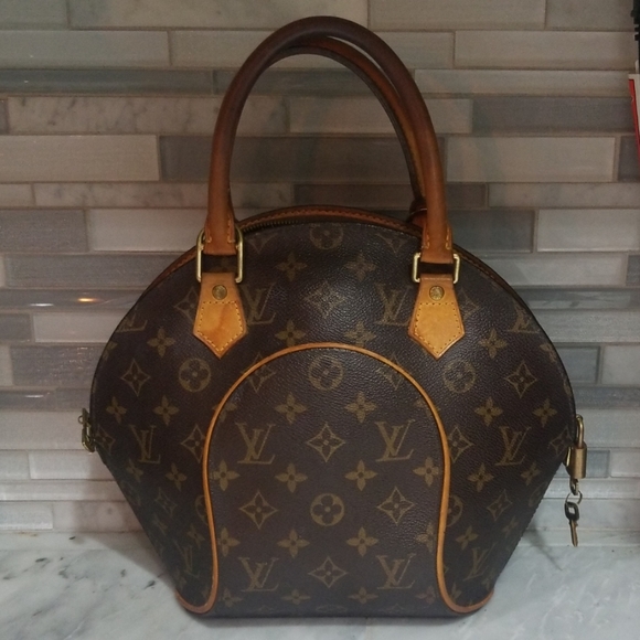 Authentic Louis Vuitton Ellipse - Picture 8 of 8